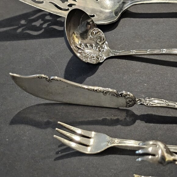 VTG Silverplate Pie Server Ladle Spoon Twisted Butter Knife Mixed Set Antique - Picture 5 of 9